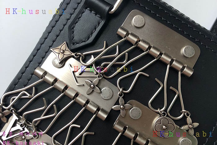 �ڹ̷��ޡڷ��̺��� �ٴ��� �޽��� M53975