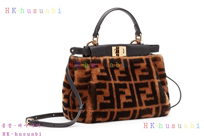 �ڹ̷��ޡ� ��� ��ī�� �����ڴ� �̴� FD 8BN244