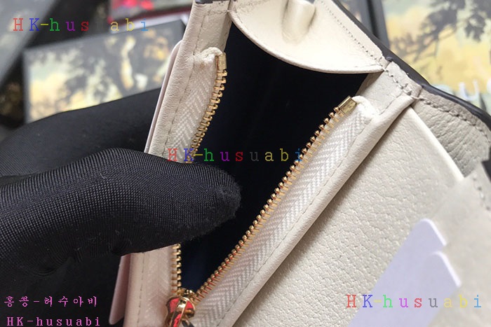 �ڹ̷��ޡ� ���� ī������  GU 523155