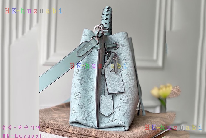 �ڹ̷��ޡ� ���̺��� ������  M55906