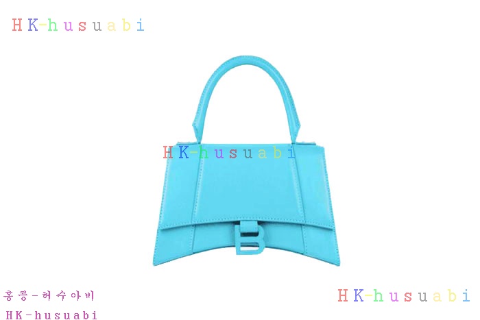 �ڹ̷��ޡڹ߷��þư� �ƿ��۷��� ž�ڵ�� B 8242227