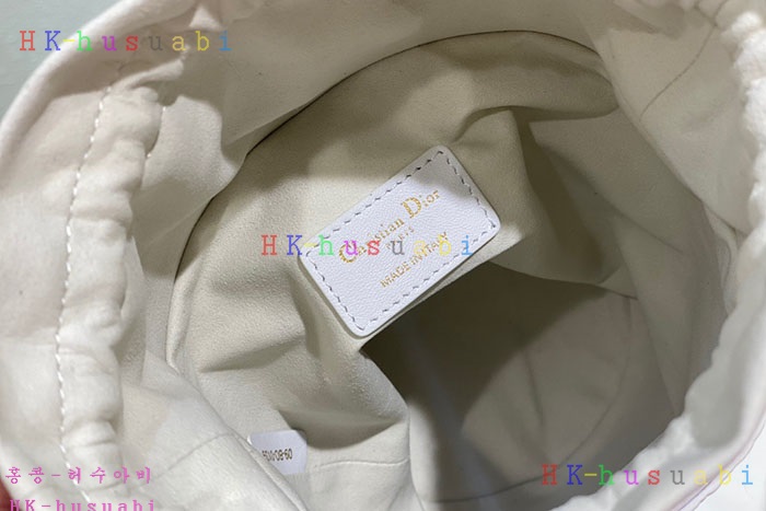 �ڹ̷��ޡ� ��� ���̺� ��Ʈ�� DR 2252223