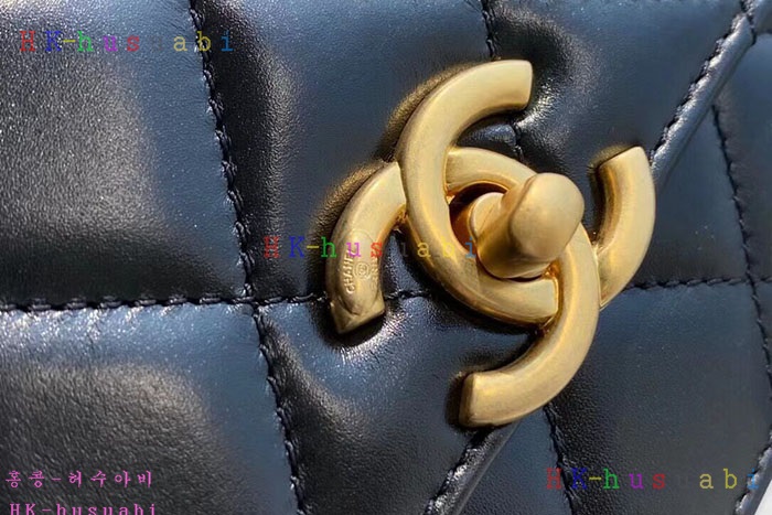 �ڹ̷��ޡڻ��� �̴� �÷��� AS2615