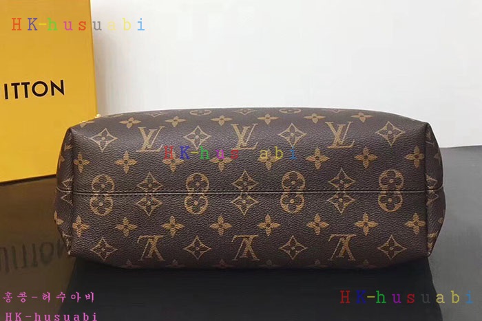 �ڹ̷��ޡ� ���̺��� �׷��̽�Ǯ PM M43701