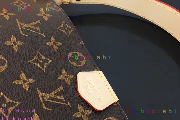 �ڹ̷��ޡ� ���̺��� �׷��̽�Ǯ PM M43701