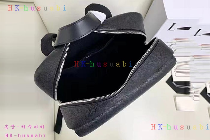 �ڹ̷��ޡڷο��� �и��͸� ���� B553J18X03