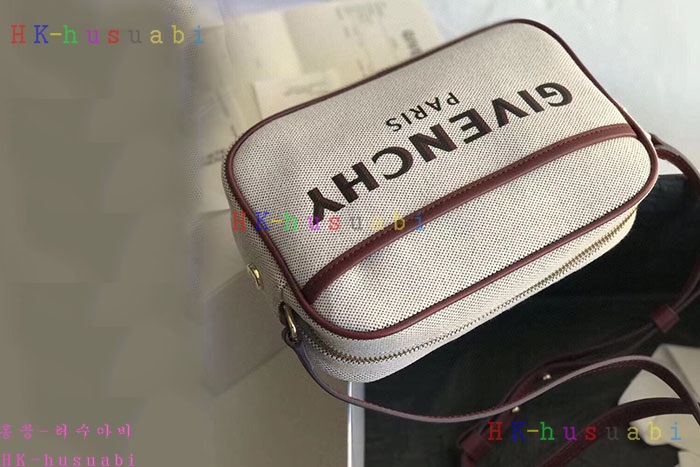 �ڹ̷��ޡ������ �ΰ� ĵ���� ī�޶�� BB50F6-3