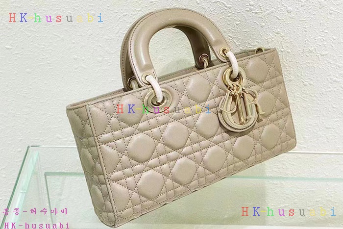 �ڹ̷��ޡڵ�� ���̵� �� ���̹� M0540