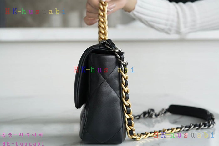 �ڹ̷��ޡڻ��� 19 �ڵ�� AS1160