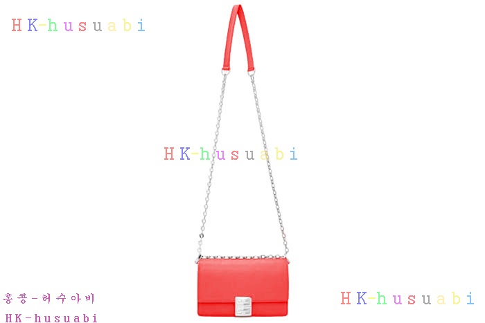 �ڹ̷��ޡ������ ���� 4G ü�� ��  BB50HE-7