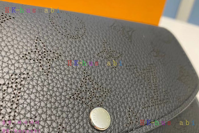 �ڹ̷��ޡڷ��̺��� ���̸��� ���� M60143