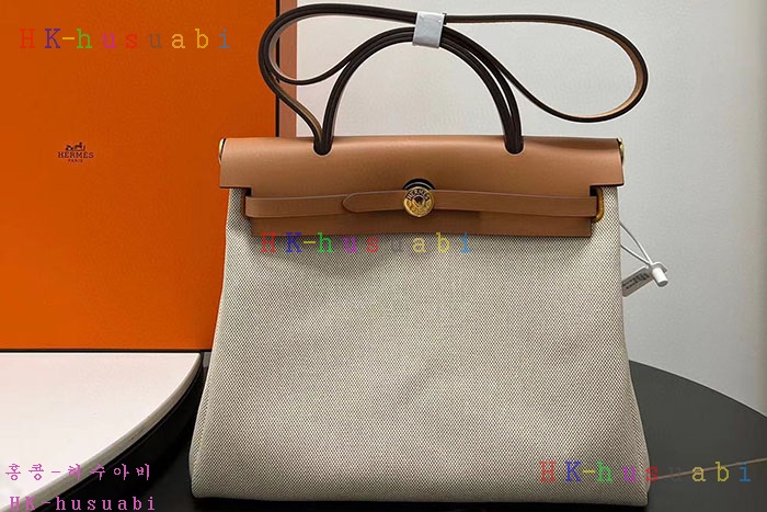 �ڹ̷��ޡڿ����޽� ������ 31 H 8857001