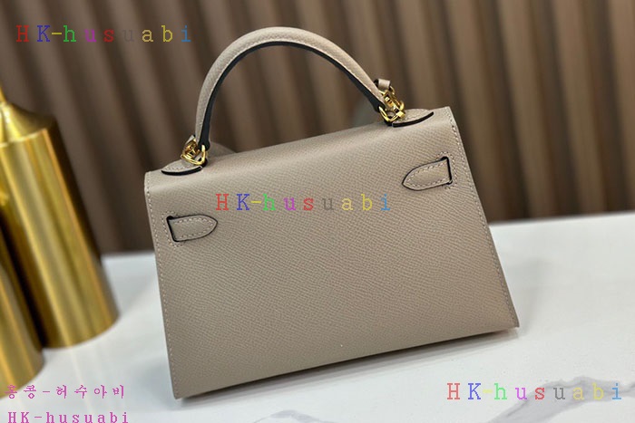 �ڹ̷��ޡڿ����޽� �̸� �̴�  H 9668220-4 �ü���