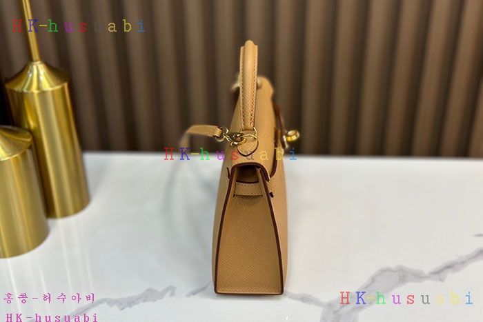 �ڹ̷��ޡڿ����޽� �̸� �̴�  H 9668220-11 �ü���