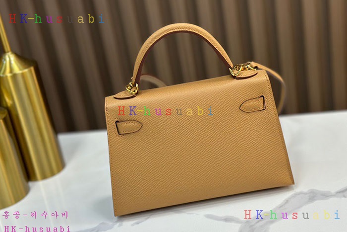 �ڹ̷��ޡڿ����޽� �̸� �̴�  H 9668220-11 �ü���