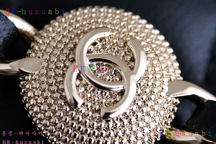 �ڹ̷��ޡڻ��� ���� ü�� �ڽ���ƽ ���̽�  AP4302