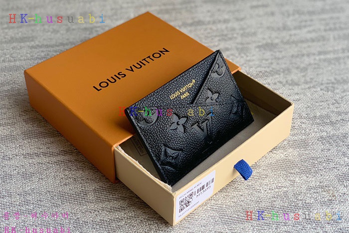 �ڹ̷��ޡڷ��̺���  ũ����ũ�ν� ī�� Ȧ�� M13695