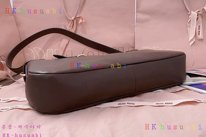 �ڹ̷��ޡڹ̿�̿� �ƹ�ٸ� ���� ���ַ� ���� �� �̵�� 5BC181 