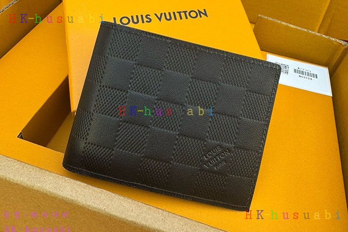 �ڹ̷��ޡڷ��̺��� ��Ƽ�� ���� N63124