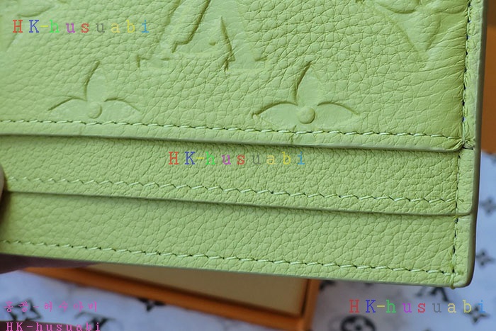 �ڹ̷��ޡڷ��̺��� LV ��  ī�� Ȧ�� M13645