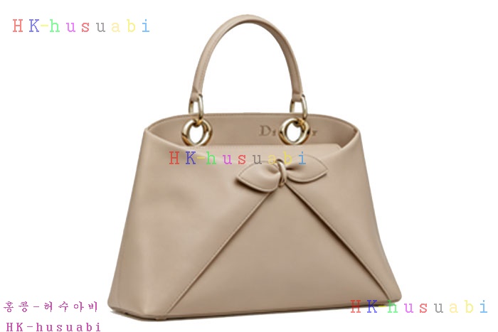 �ڹ̷��ޡڵ�� �ð��� Dior Cigale �̵�� M0738-3